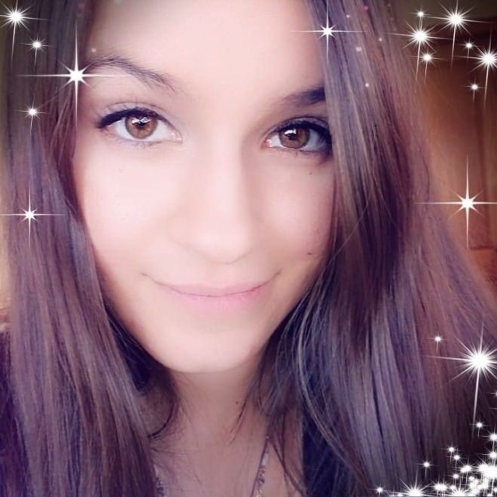 Meet your Posher, Krystal